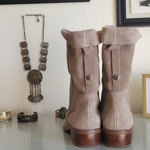 SOLE/SOCIETY Tan Suede Leather Boots